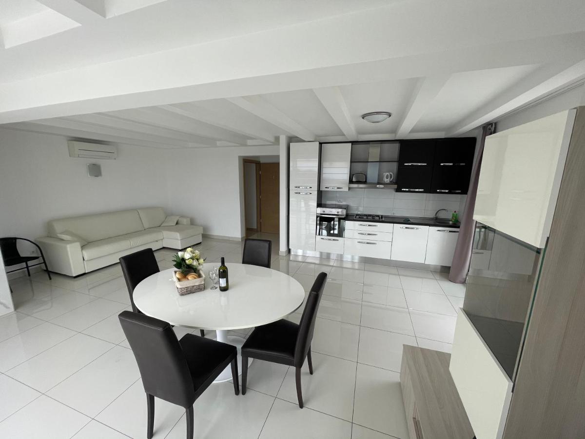 Villa Cube Premantura Dış mekan fotoğraf